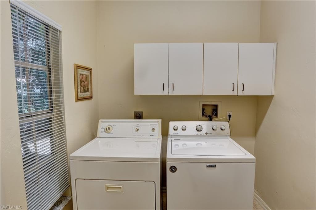 130 Amblewood LN # 801, NAPLES FL 34105-22