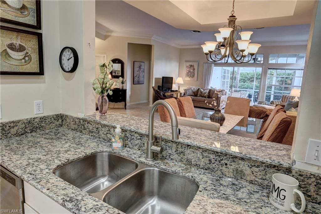 130 Amblewood LN # 801, NAPLES FL 34105-10