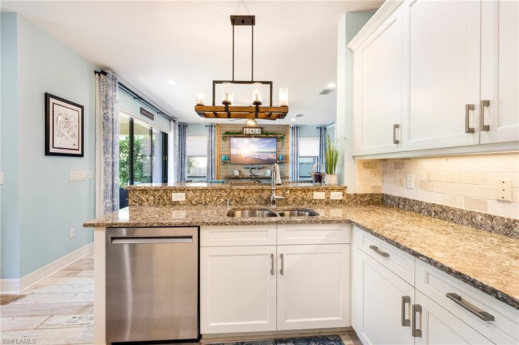 11717 Meadowrun CIR, FORT MYERS FL 33913-18