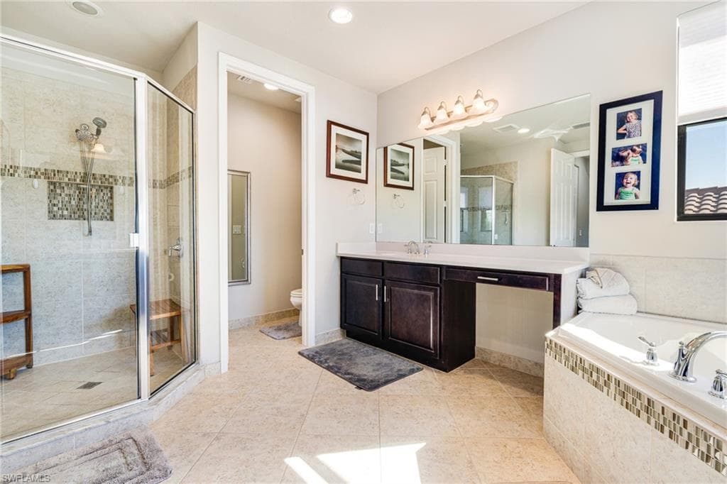 11717 Meadowrun CIR, FORT MYERS FL 33913-30