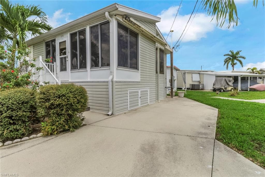 20721 BASIN DR, ESTERO FL 33928-3