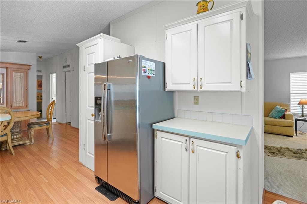 49 Turquoise AVE, NAPLES FL 34114-6