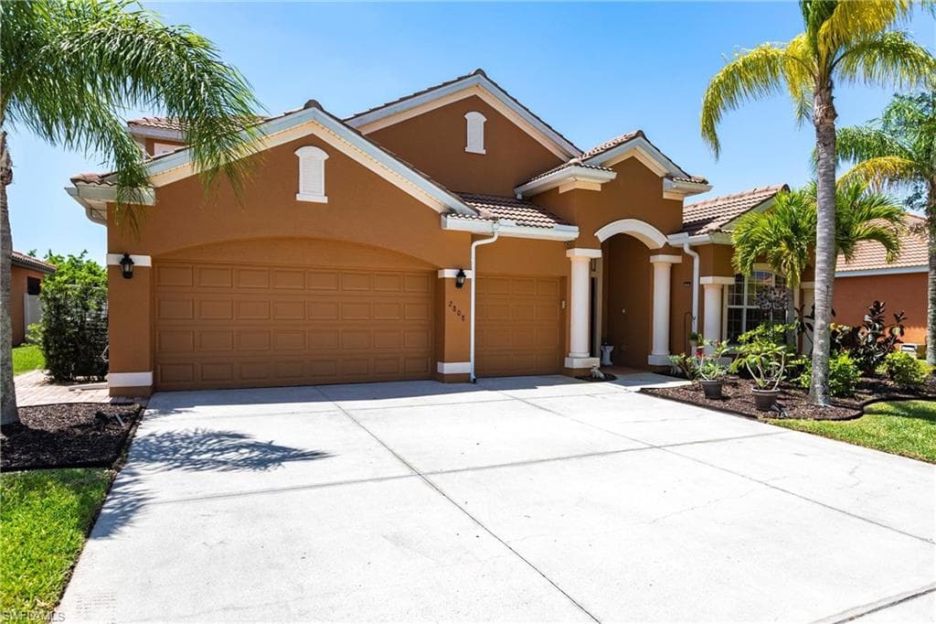 2808 Via Piazza LOOP, FORT MYERS FL 33905-1