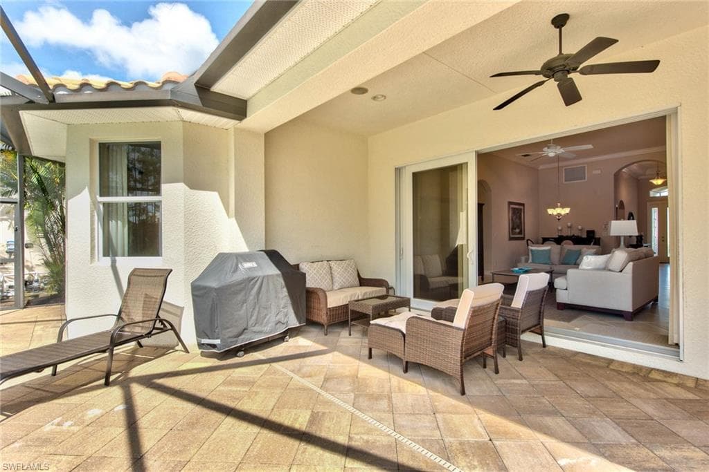 7755 Martino CIR, NAPLES FL 34112-22