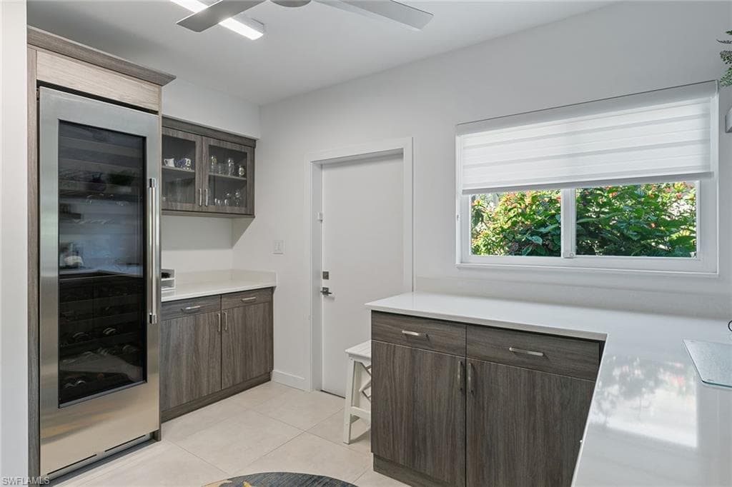 724 Plantation CT, MARCO ISLAND FL 34145-16