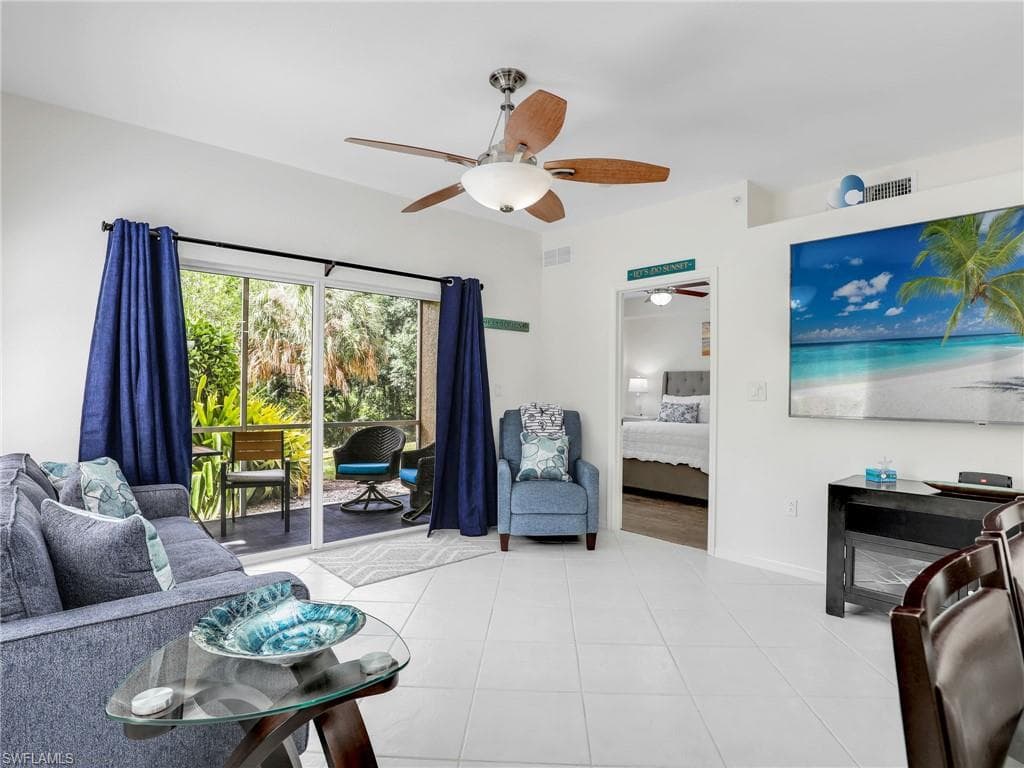 4420 Botanical Place CIR # 102, NAPLES FL 34112-7