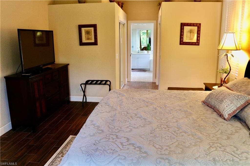 15474 Los Reyes LN, NAPLES FL 34110-20