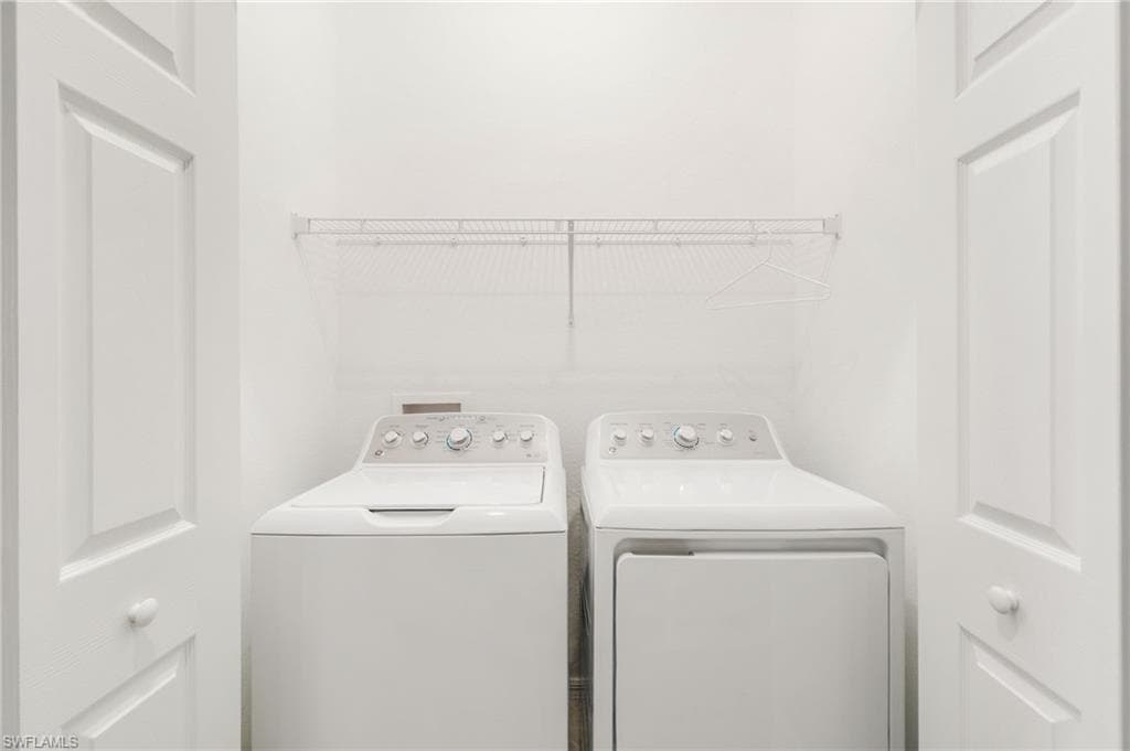 2767 Blossom WAY, NAPLES FL 34120-22