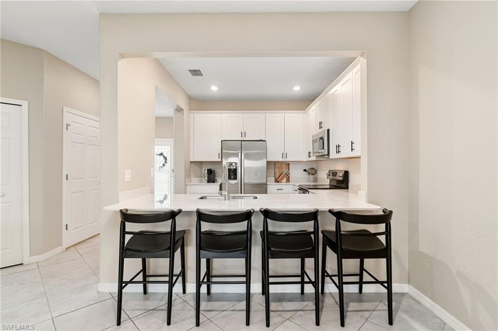 2767 Blossom WAY, NAPLES FL 34120-8