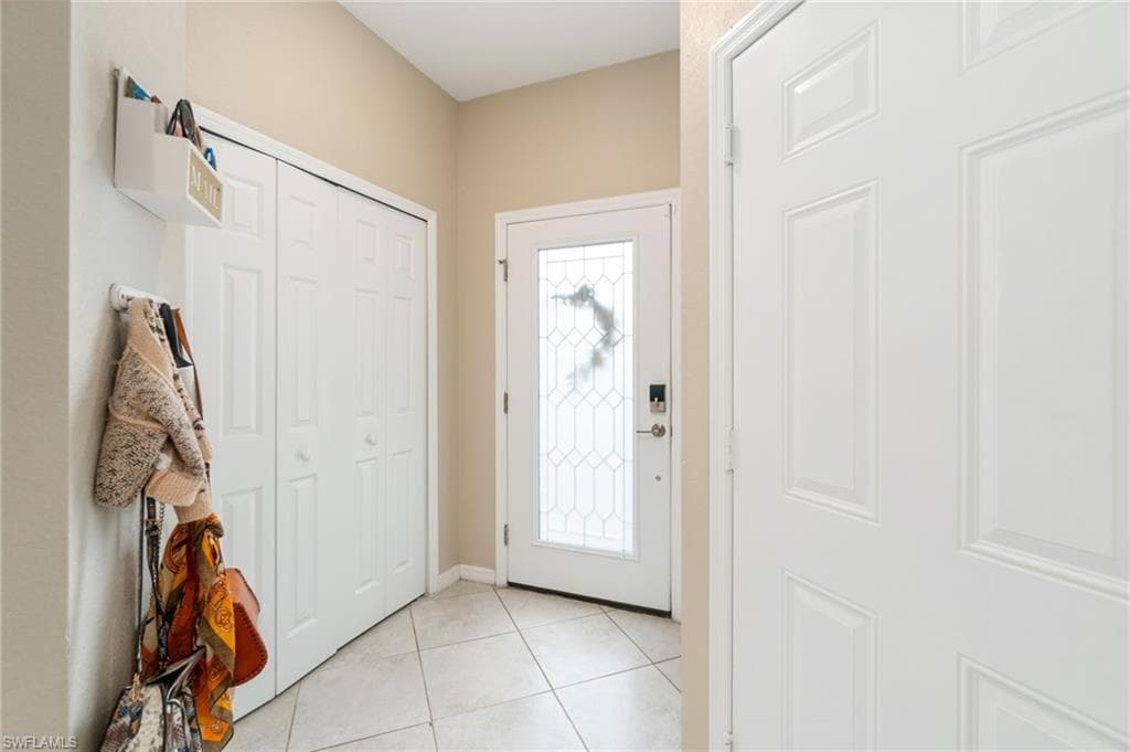 2767 Blossom WAY, NAPLES FL 34120-13