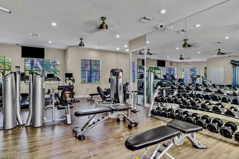 16192 Parque LN, NAPLES FL 34110-21