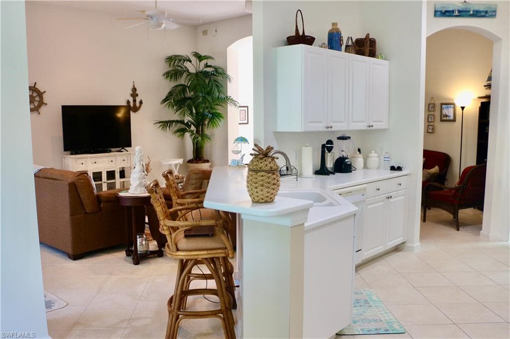16192 Parque LN, NAPLES FL 34110-8