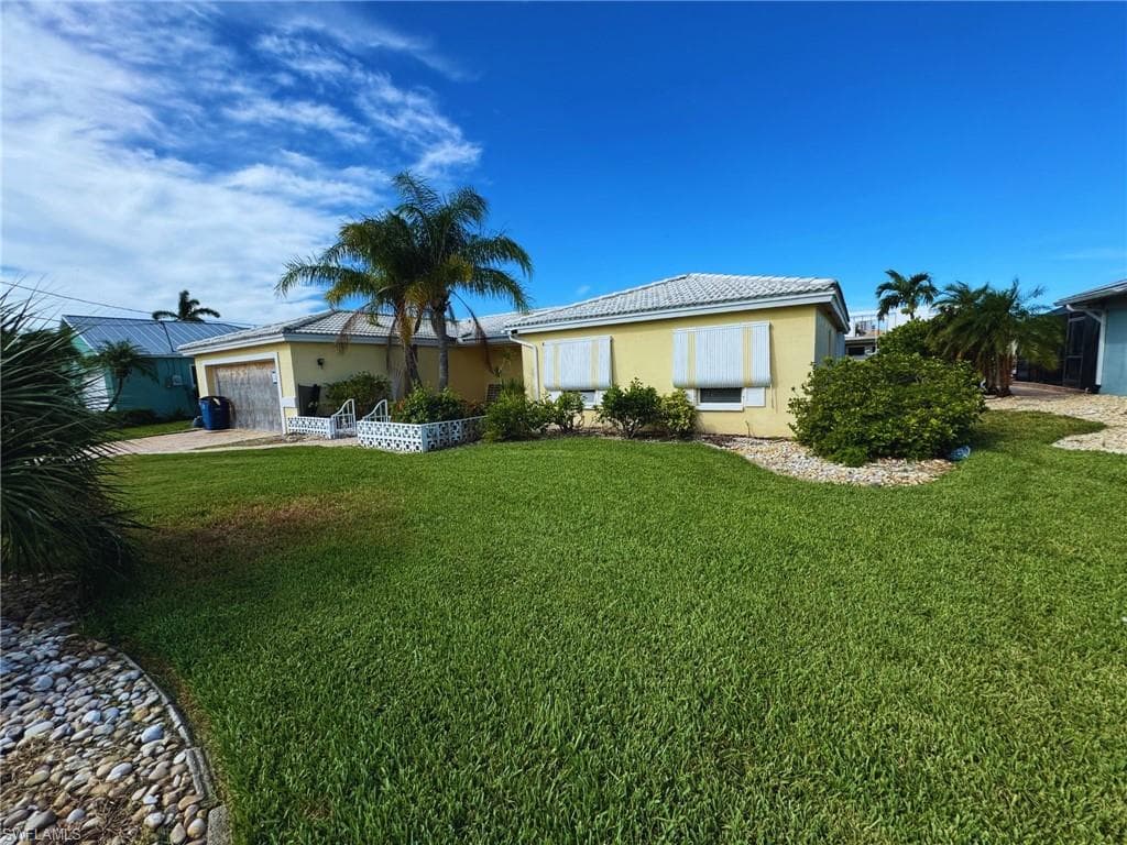 12 Bayview BLVD, FORT MYERS BEACH FL 33931-5