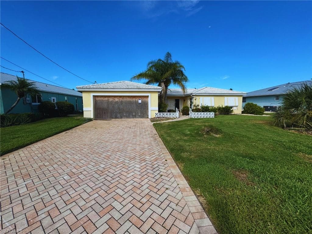 12 Bayview BLVD, FORT MYERS BEACH FL 33931-4