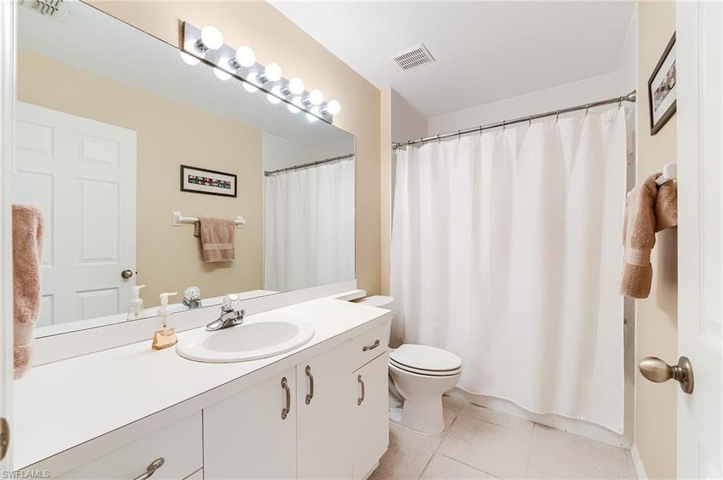 3775 Fieldstone BLVD # 104, NAPLES FL 34109-12