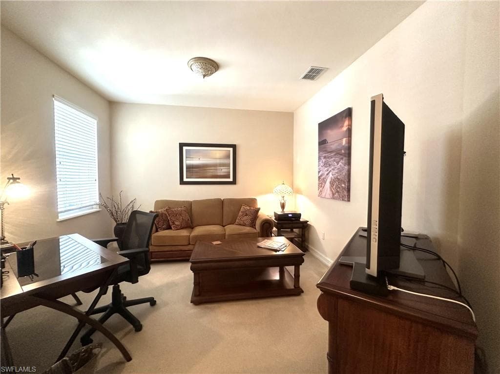 1634 Tarpon Bay DR S # 202, NAPLES FL 34119-5