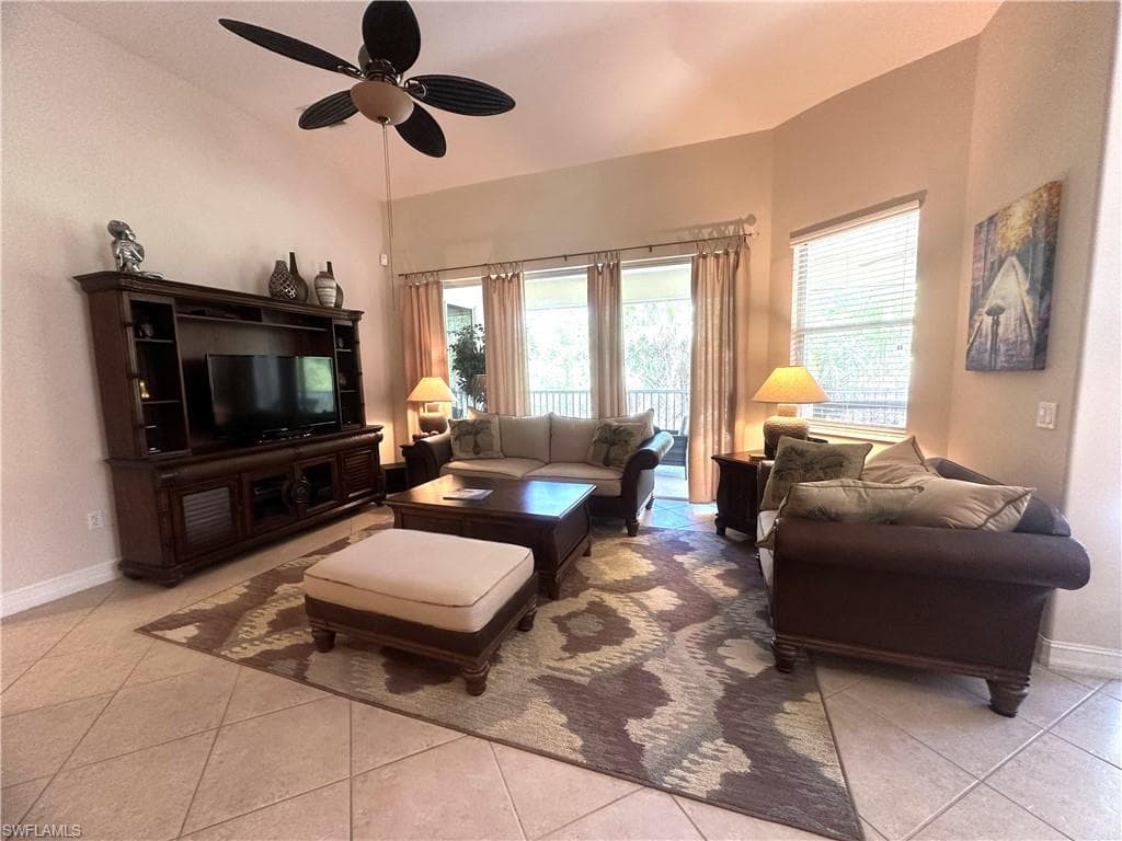 1634 Tarpon Bay DR S # 202, NAPLES FL 34119-12