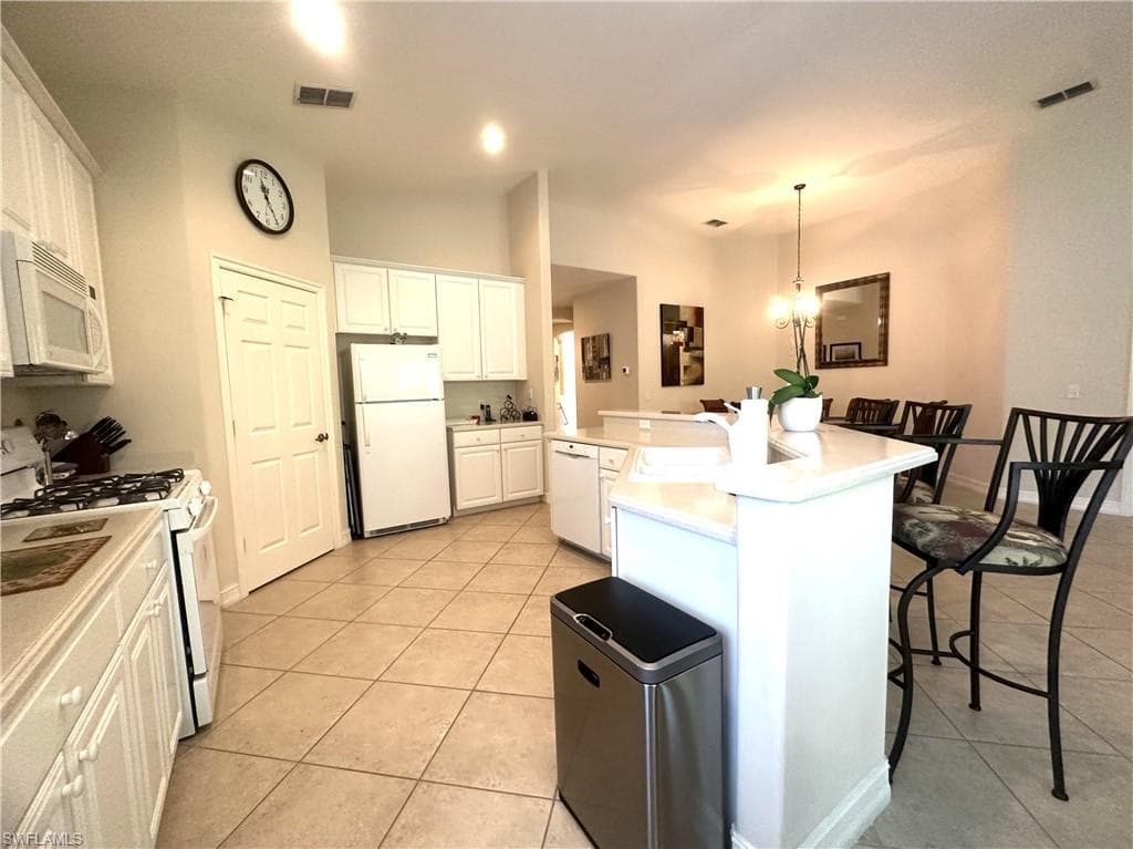 1634 Tarpon Bay DR S # 202, NAPLES FL 34119-10