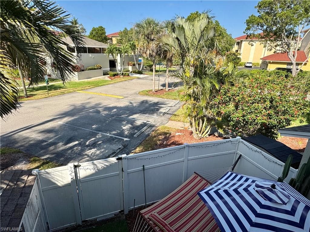 1431 SW Courtyards TER # 115, CAPE CORAL FL 33914-12