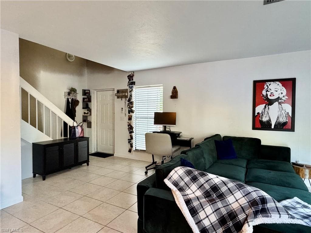 1431 SW Courtyards TER # 115, CAPE CORAL FL 33914-2