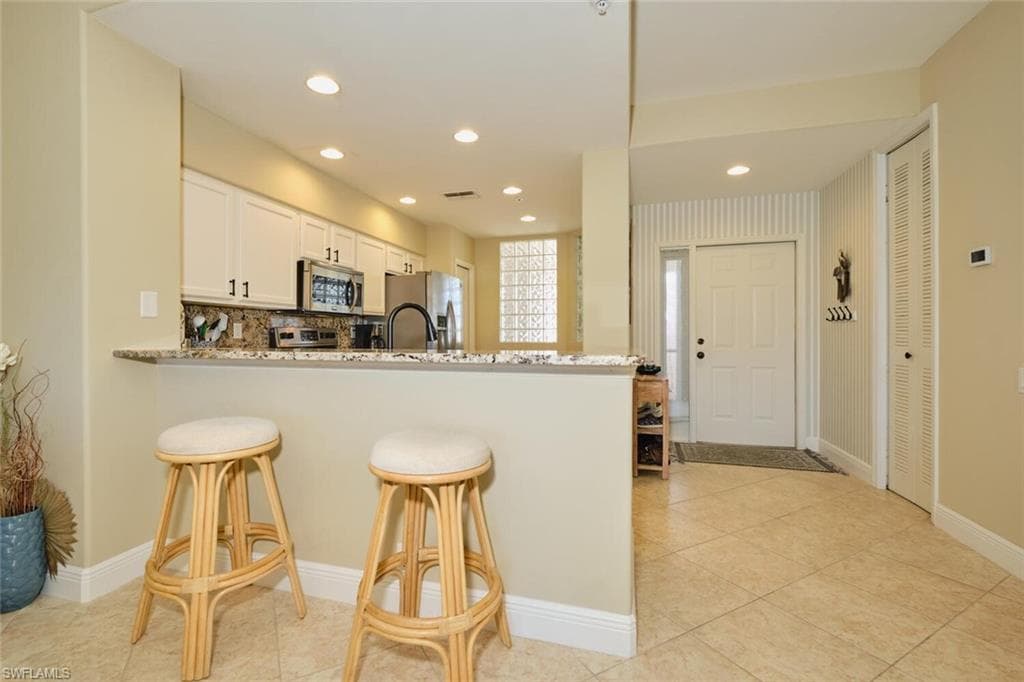 16400 Millstone CIR # 205, FORT MYERS FL 33908-15