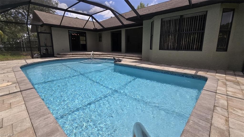 7311 Sean LN, NORTH FORT MYERS FL 33917-25