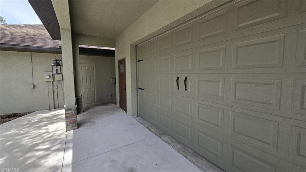 7311 Sean LN, NORTH FORT MYERS FL 33917-27