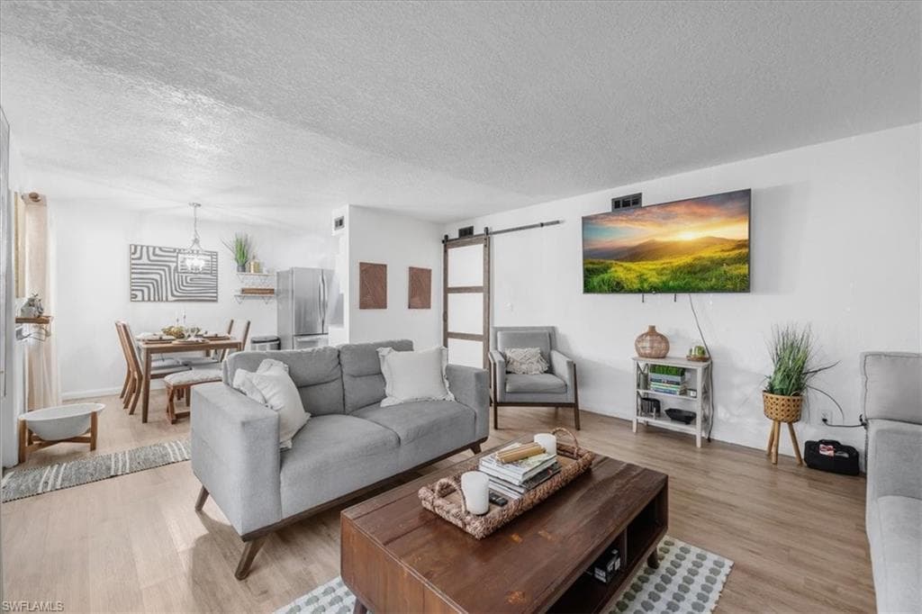 4623 Bayshore DR # C2, NAPLES FL 34112-6