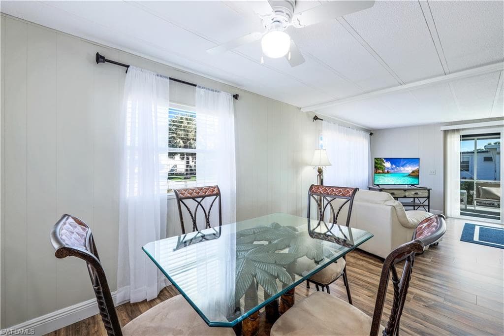 21 Le Mans DR N, NAPLES FL 34112-12