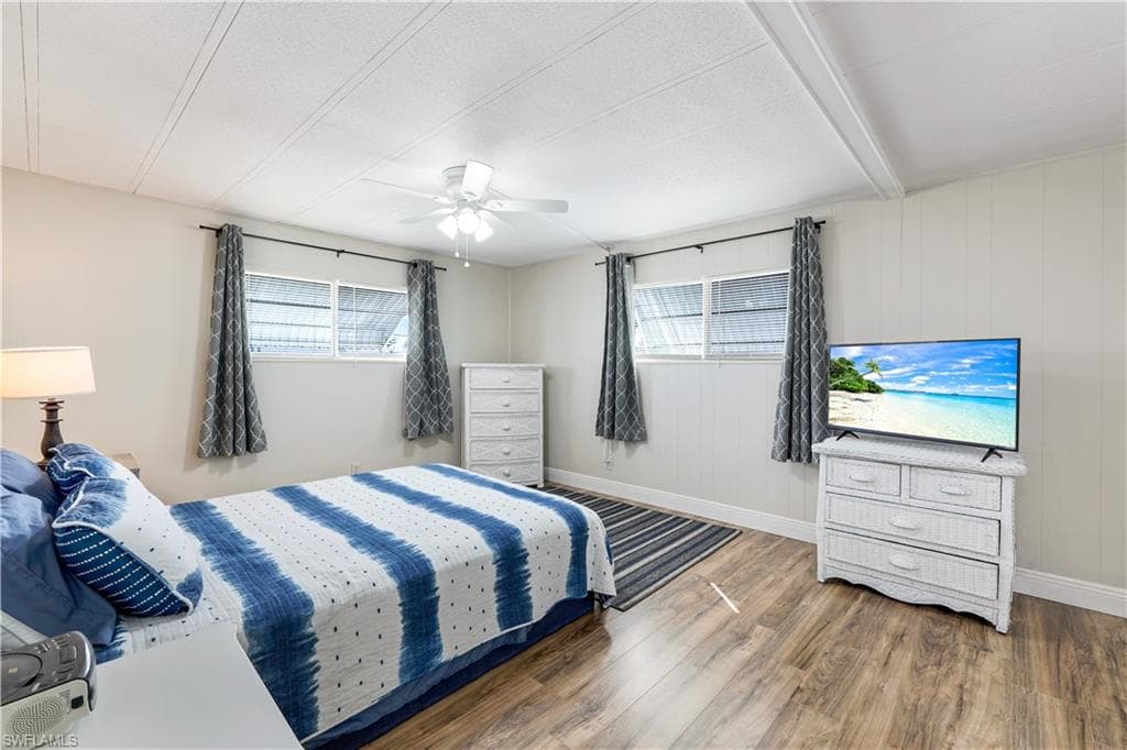 21 Le Mans DR N, NAPLES FL 34112-13