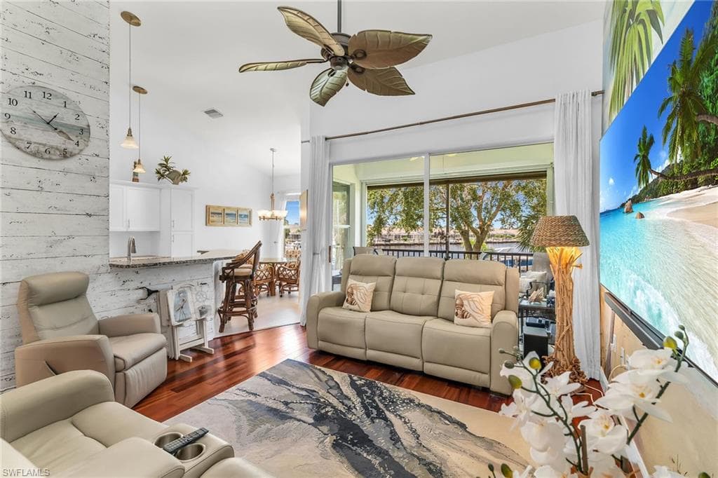 275 Cays DR # 2208, NAPLES FL 34114-12