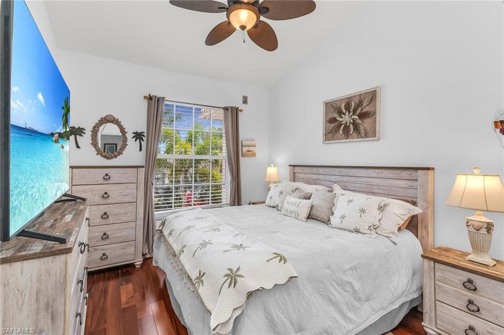 275 Cays DR # 2208, NAPLES FL 34114-23