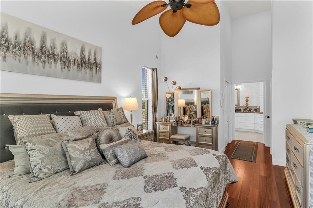 275 Cays DR # 2208, NAPLES FL 34114-18