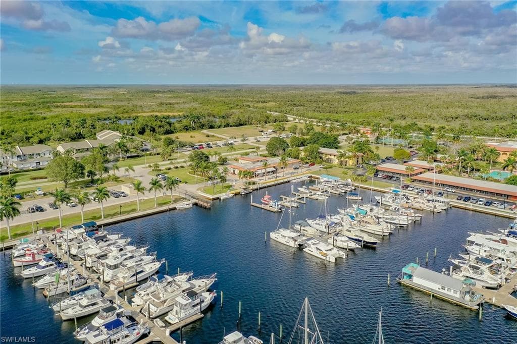 275 Cays DR # 2208, NAPLES FL 34114-39