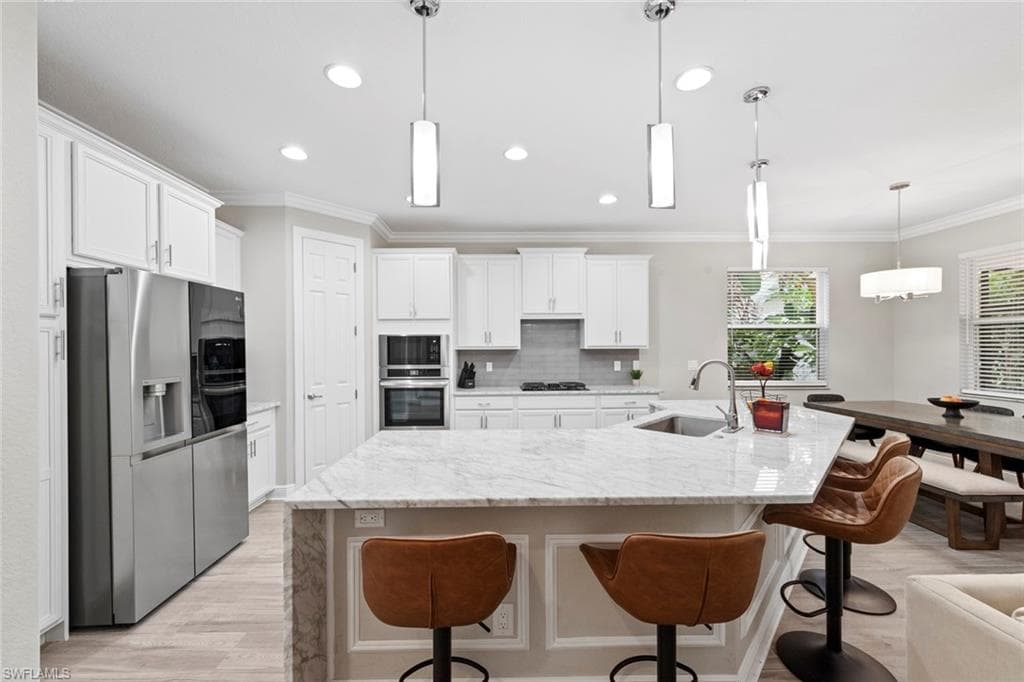 19465 Caladesi DR, ESTERO FL 33967-12