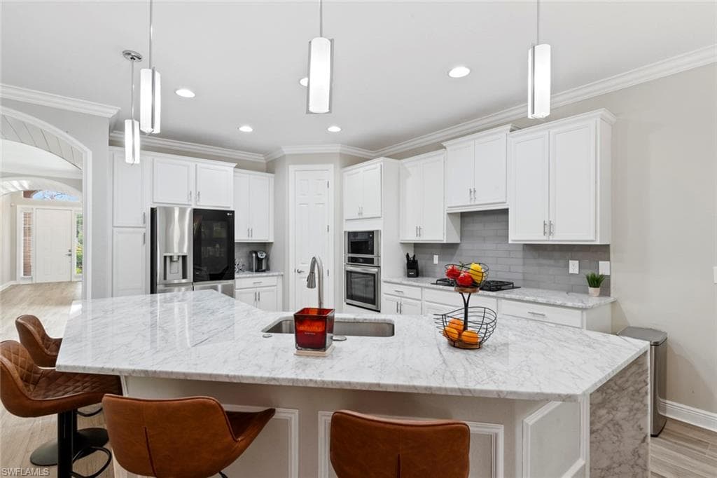 19465 Caladesi DR, ESTERO FL 33967-13