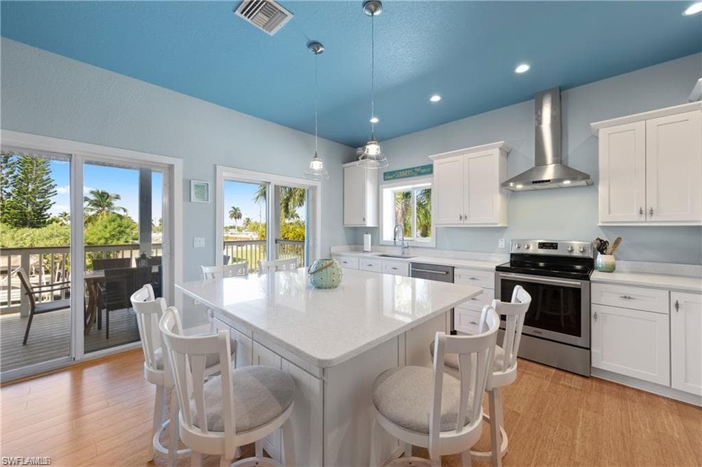 11467 Island AVE, MATLACHA FL 33993-10