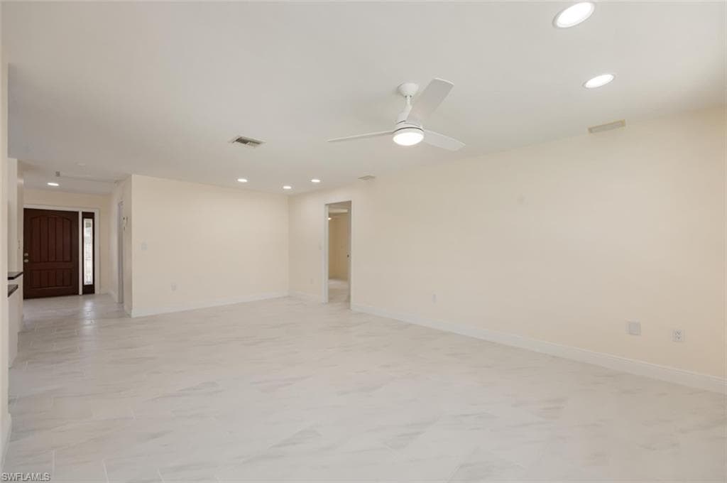 2232 Longboat DR, NAPLES FL 34104-18