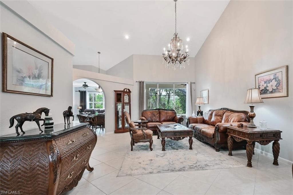 6545 Chestnut CIR, NAPLES FL 34109-4