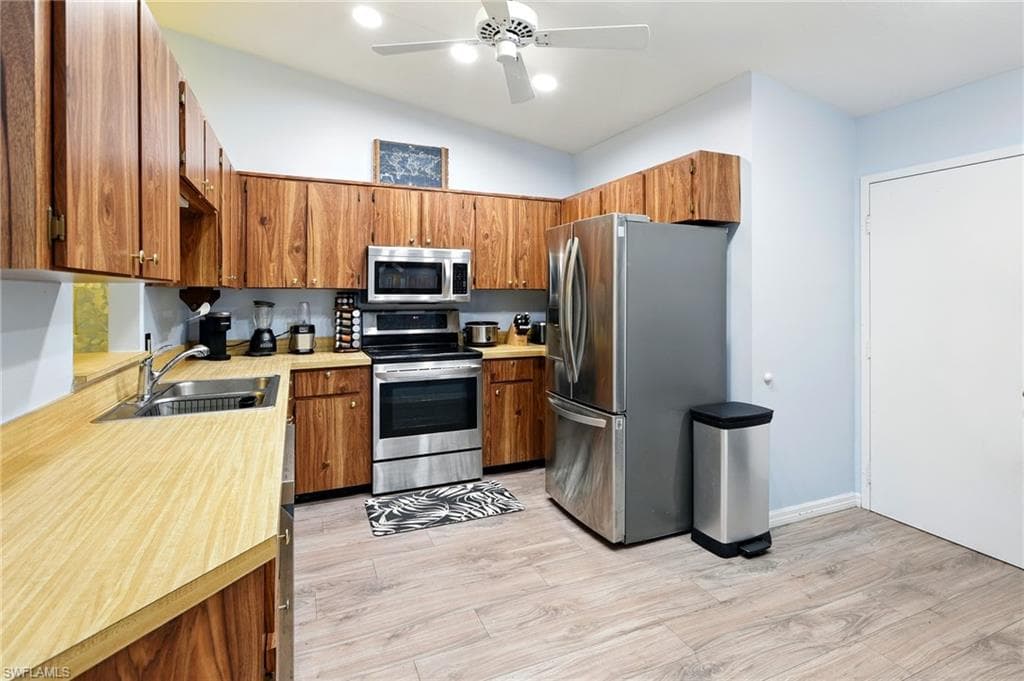 5338 Concord WAY, FORT MYERS FL 33907-9