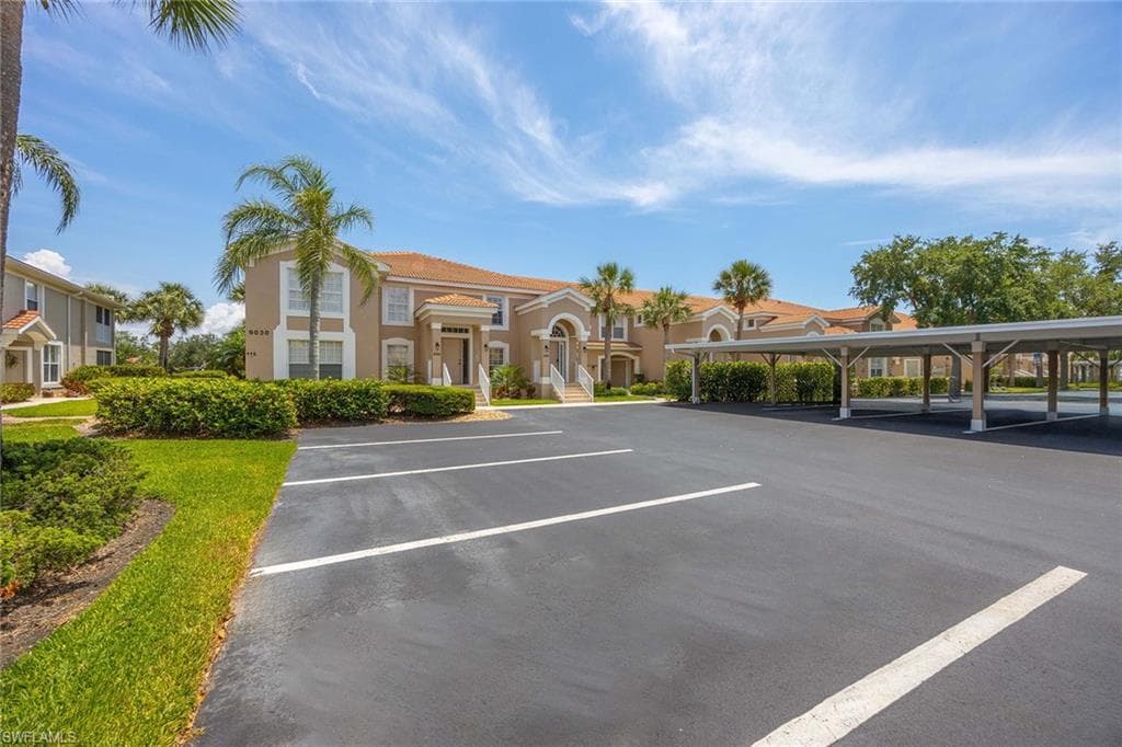 9030 Spring Run BLVD # 508, ESTERO FL 34135-1
