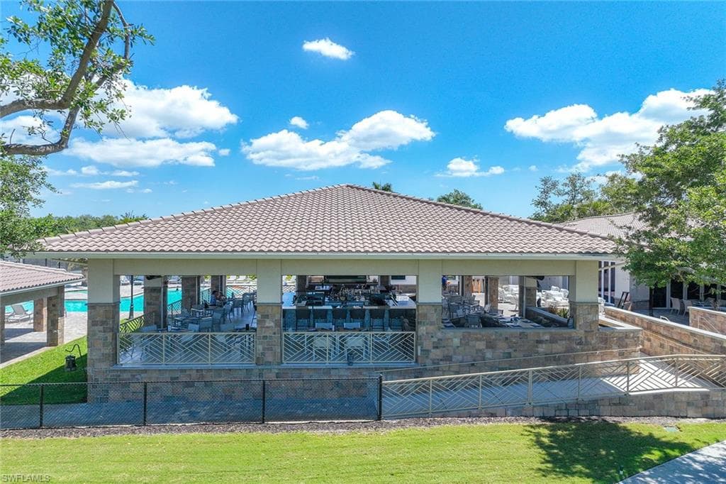 9030 Spring Run BLVD # 508, ESTERO FL 34135-38