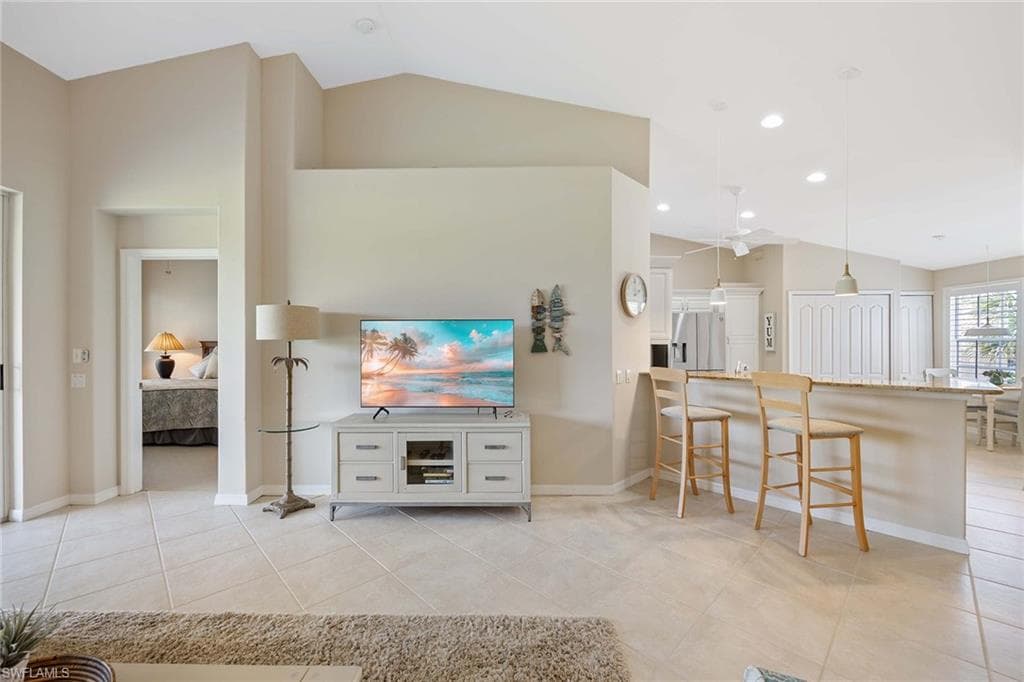 9030 Spring Run BLVD # 508, ESTERO FL 34135-7