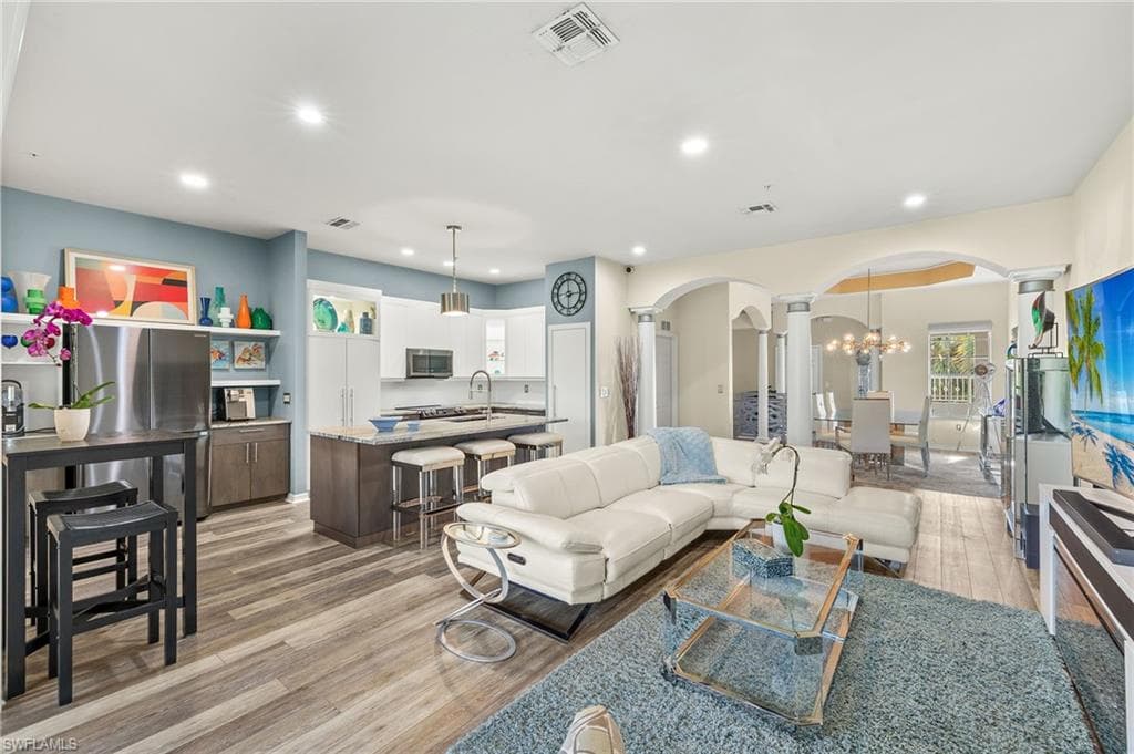 21552 Baccarat LN # 201, ESTERO FL 33928-5