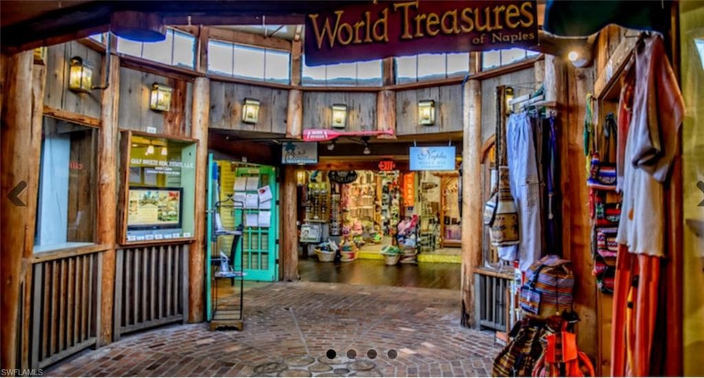 14439 Manchester DR, NAPLES FL 34114-41