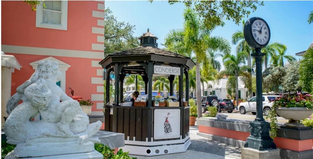 14439 Manchester DR, NAPLES FL 34114-40