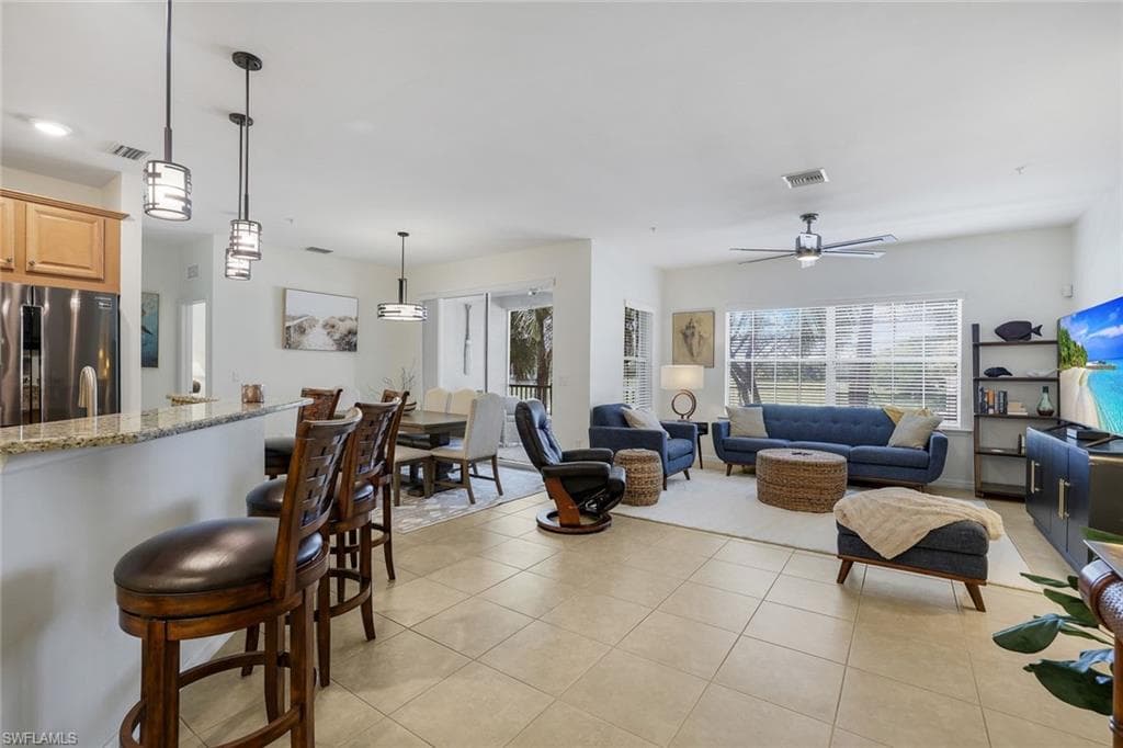 23400 Alamanda DR # 204, ESTERO FL 34135-4