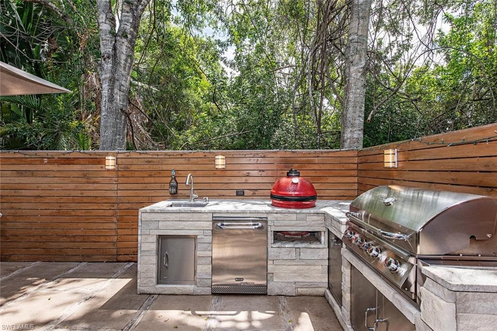 840 Meadowland DR H-2
