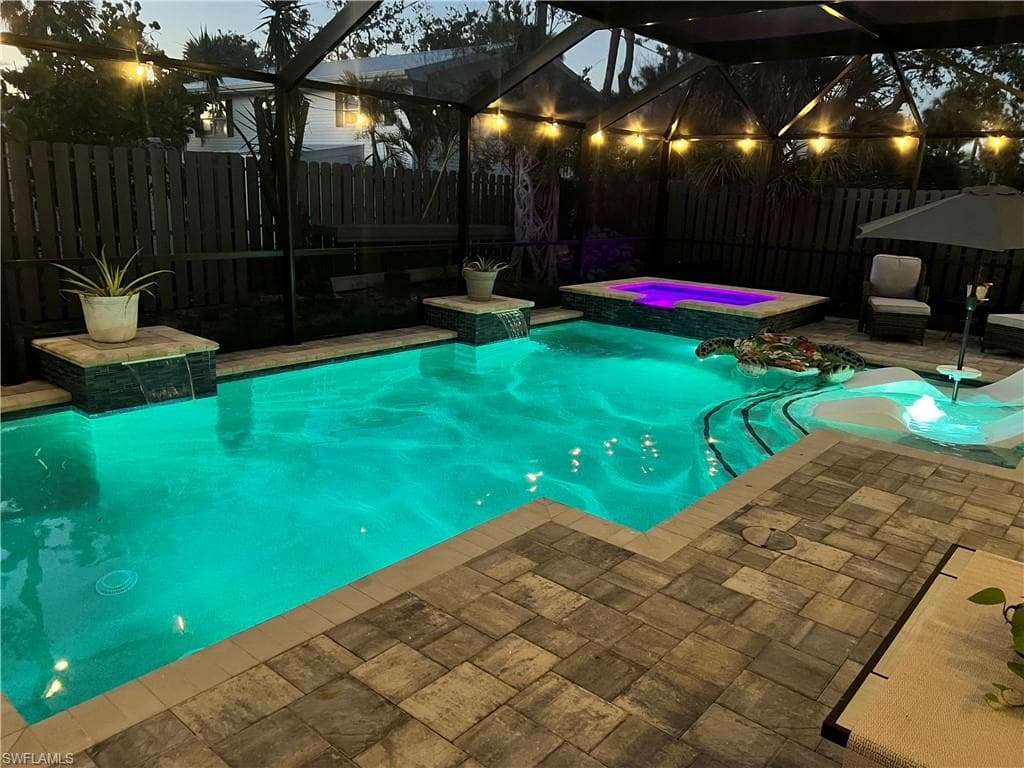 179 Hibiscus DR-33