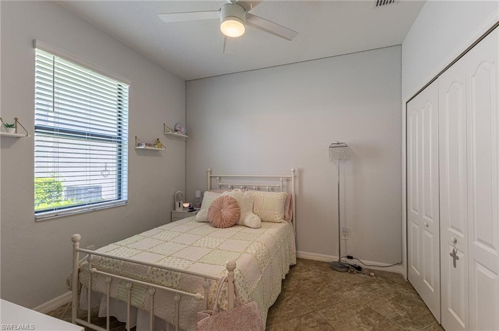 9231 Shadow Oak LN, NAPLES FL 34120-31